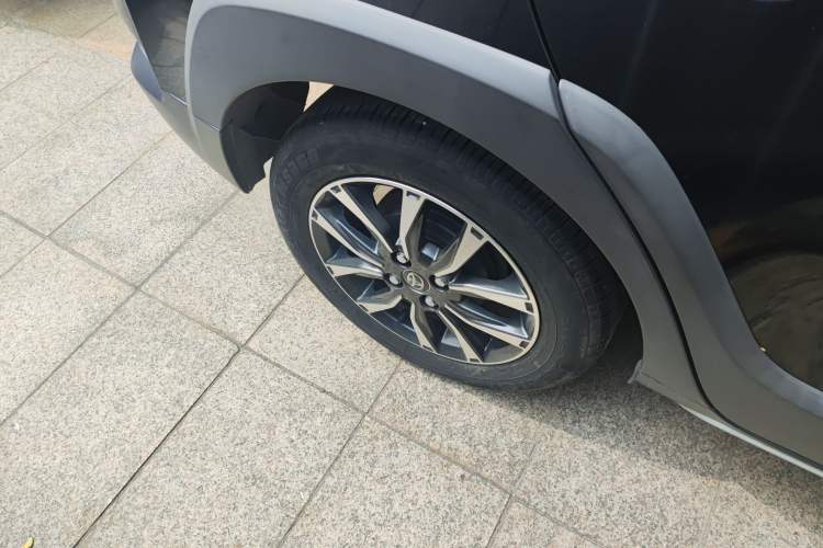 Used Toyota YARiS L Zhi Xuan 2022 X-Trail 1.5L CVT Luxury PLUS Edition Right Rear Wheel Hub