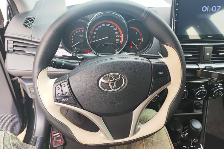 Used Toyota YARiS L Zhi Xuan 2022 X-Trail 1.5L CVT Luxury PLUS Edition Steering Wheel
