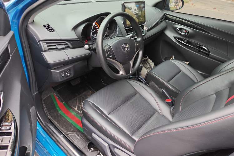 Used Toyota YARiS L Zhi Xuan 2022 X-Trail 1.5L CVT Luxury PLUS Edition Interior 3