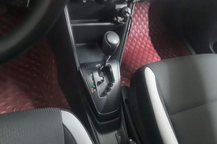 Used Toyota YARiS L Zhi Xuan 2022 X-Trail 1.5L CVT Leading PLUS Edition Gear Lever