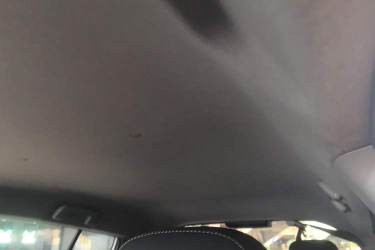 Used Toyota YARiS L Zhi Xuan 2022 X-Trail 1.5L CVT Leading PLUS Edition Headliner