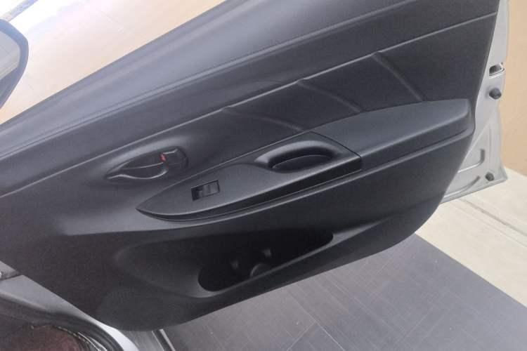 Used Toyota YARiS L Zhi Xuan 2022 X-Trail 1.5L CVT Leading PLUS Edition Right Front Door Interior