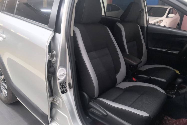 Used Toyota YARiS L Zhi Xuan 2022 X-Trail 1.5L CVT Leading PLUS Edition Right Front Seat