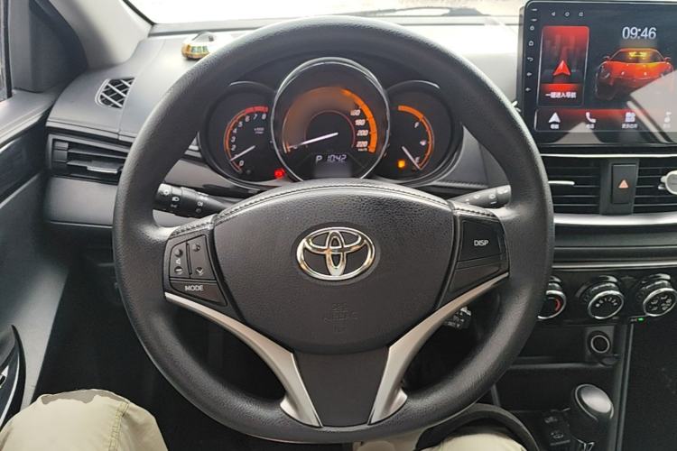 Used Toyota YARiS L Zhi Xuan 2022 X-Trail 1.5L CVT Luxury PLUS Edition Steering Wheel