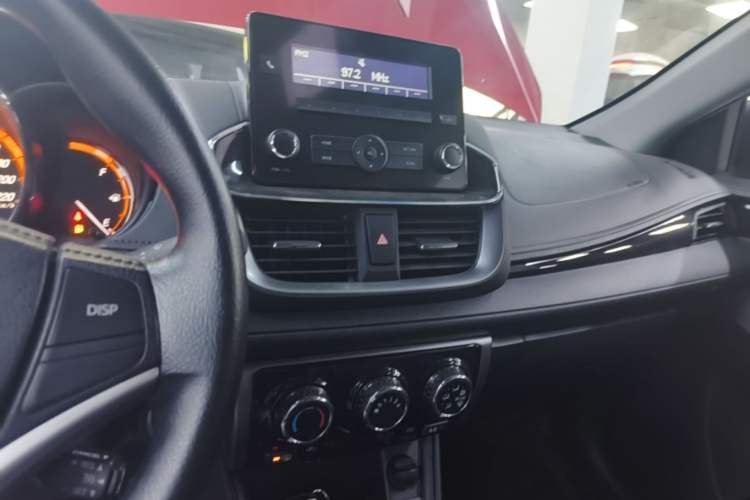 Used Toyota YARiS L Zhi Xuan 2022 X-Trail 1.5L CVT Luxury PLUS Edition Audio And AC Panel