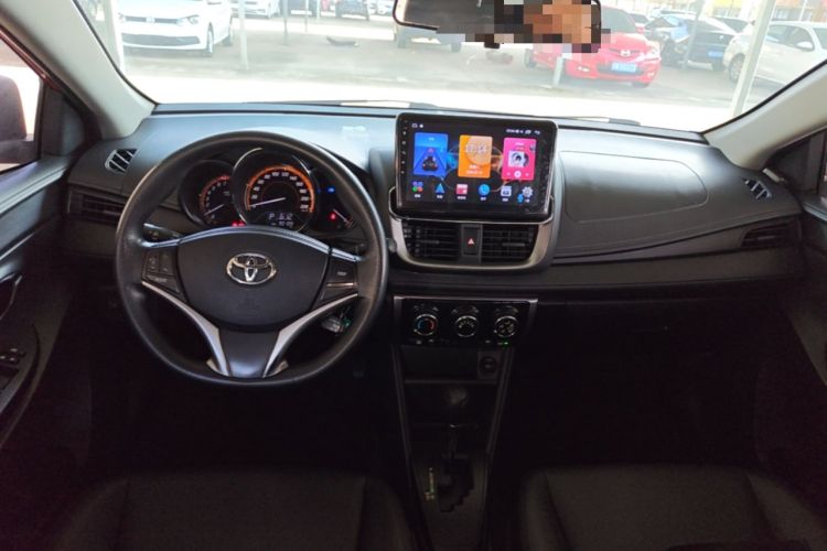 Used Toyota YARiS L Zhi Xuan 2022 X-Trail 1.5L CVT Leading PLUS Edition Center Console