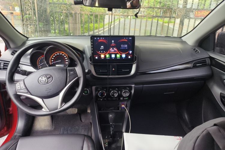 Used Toyota YARiS L Zhi Xuan 2022 X-Trail 1.5L CVT Luxury PLUS Edition Center Console