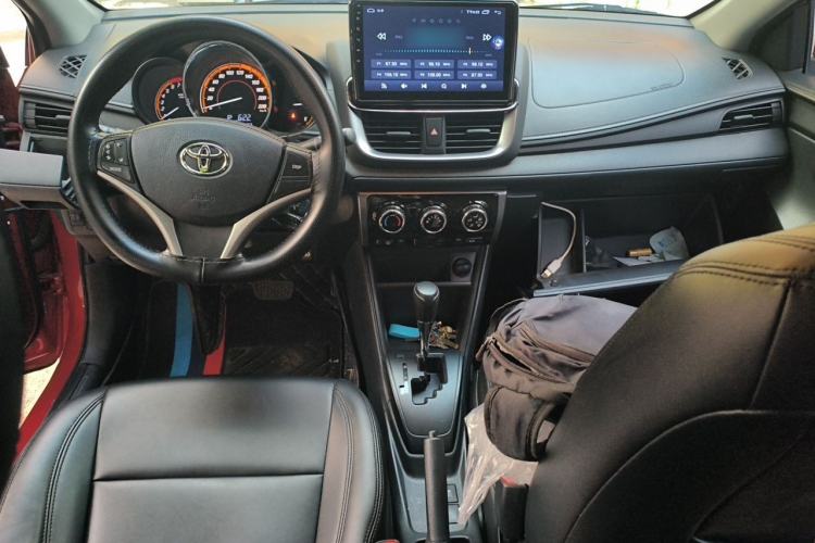 Used Toyota YARiS L Zhi Xuan 2022 X-Trail 1.5L CVT Leading PLUS Edition Center Console
