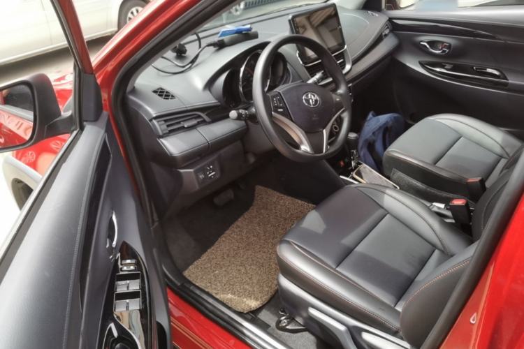 Used Toyota YARiS L Zhi Xuan 2022 X-Trail 1.5L CVT Luxury PLUS Edition Driver Seat