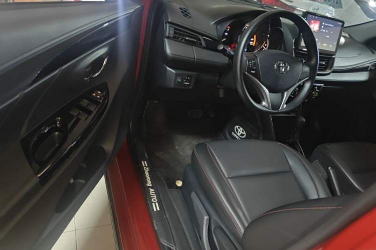 Used Toyota YARiS L Zhi Xuan 2022 X-Trail 1.5L CVT Luxury PLUS Edition Driver Seat