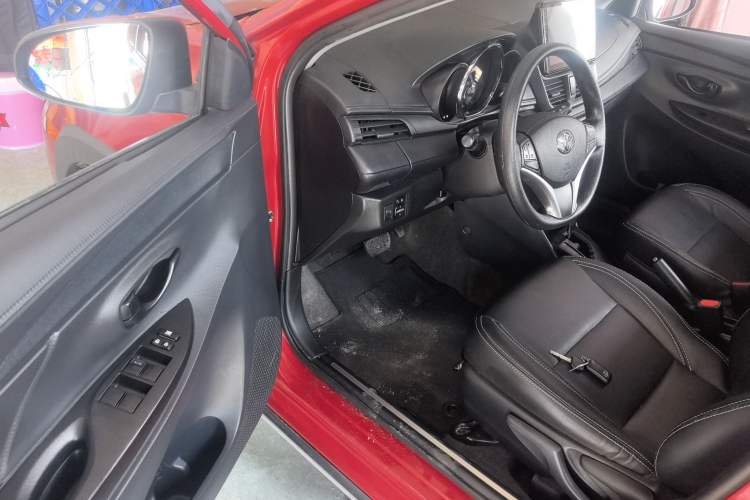 Used Toyota YARiS L Zhi Xuan 2022 X-Trail 1.5L CVT Leading PLUS Edition Driver Seat