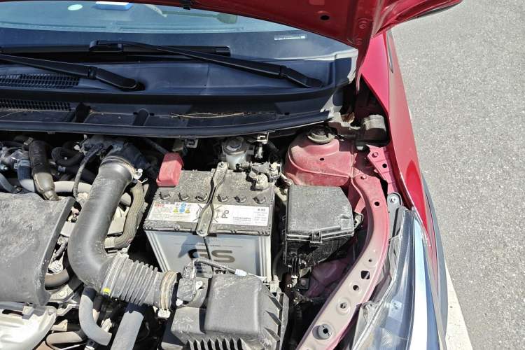Used Toyota YARiS L Zhi Xuan 2022 X-Trail 1.5L CVT Luxury PLUS Edition Engine Bay Left