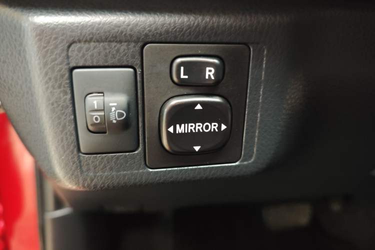 Used Toyota YARiS L Zhi Xuan 2022 X-Trail 1.5L CVT Leading PLUS Edition Exterior 12