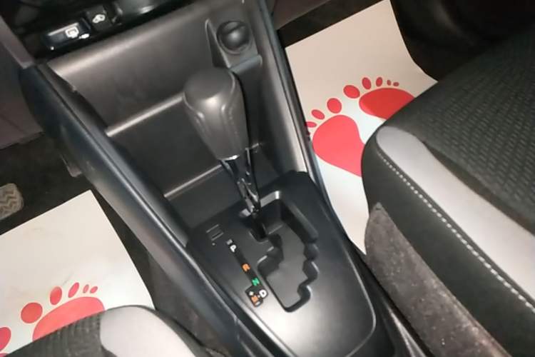 Used Toyota YARiS L Zhi Xuan 2022 X-Trail 1.5L CVT Leading PLUS Edition Gear Lever