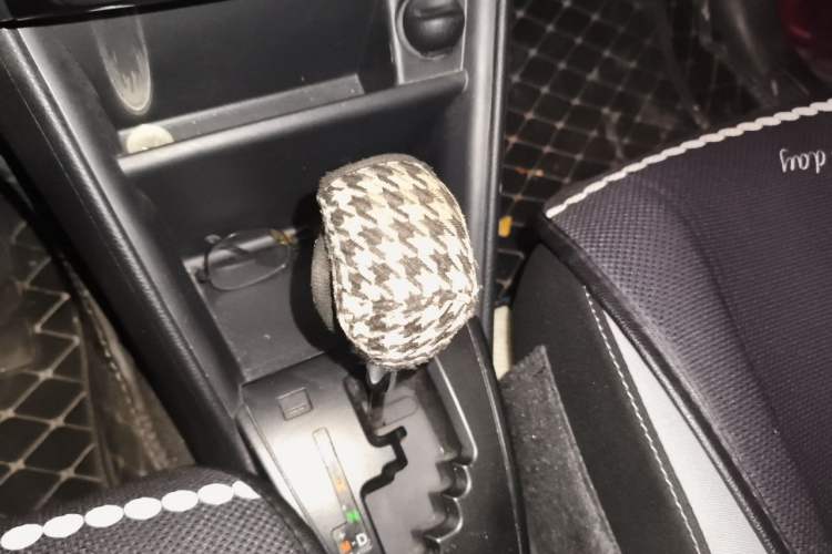 Used Toyota YARiS L Zhi Xuan 2022 X-Trail 1.5L CVT Leading PLUS Edition Gear Lever