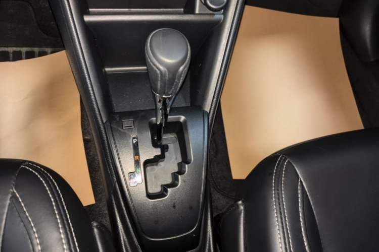 Used Toyota YARiS L Zhi Xuan 2022 X-Trail 1.5L CVT Leading PLUS Edition Gear Lever