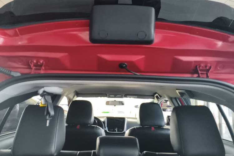 Used Toyota YARiS L Zhi Xuan 2022 X-Trail 1.5L CVT Luxury PLUS Edition Headliner