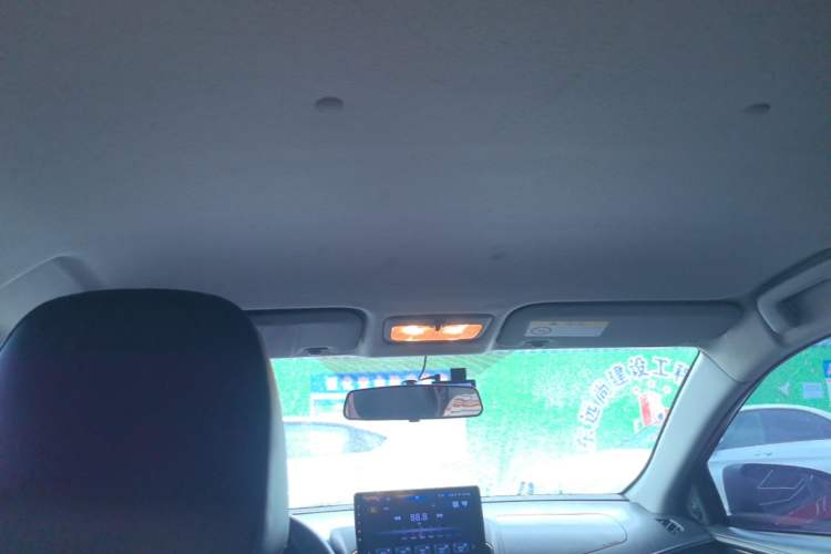 Used Toyota YARiS L Zhi Xuan 2022 X-Trail 1.5L CVT Luxury PLUS Edition Headliner