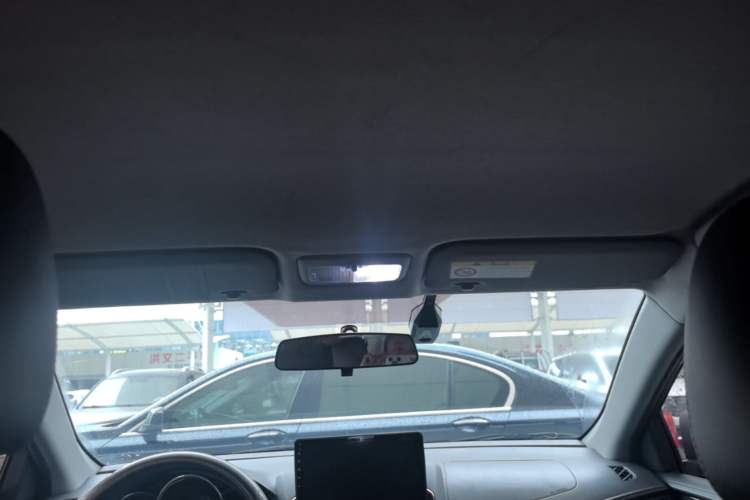 Used Toyota YARiS L Zhi Xuan 2022 X-Trail 1.5L CVT Luxury PLUS Edition Headliner