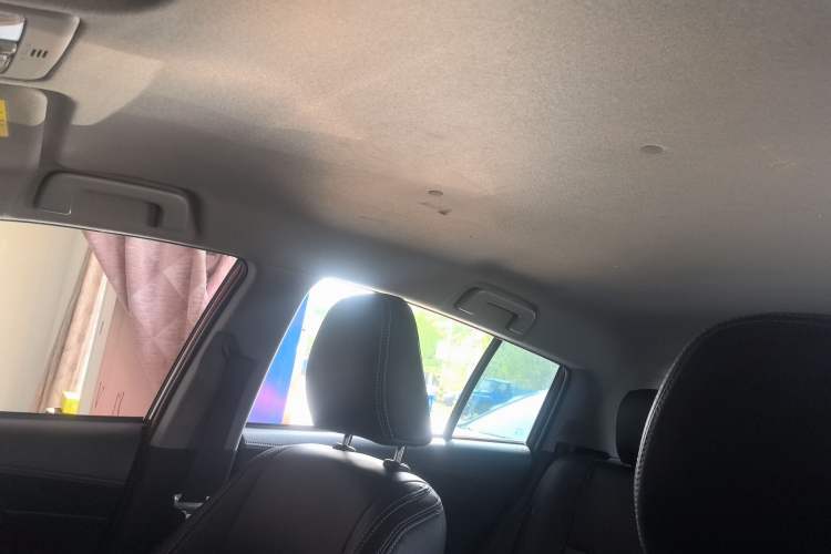 Used Toyota YARiS L Zhi Xuan 2022 X-Trail 1.5L CVT Leading PLUS Edition Headliner