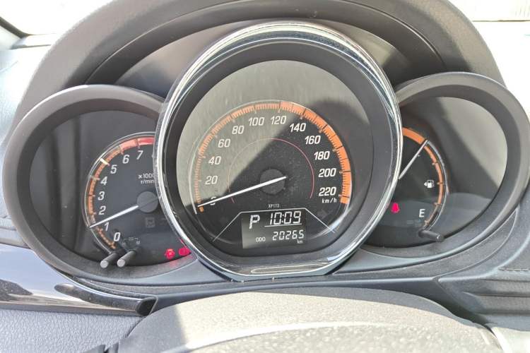 Used Toyota YARiS L Zhi Xuan 2022 X-Trail 1.5L CVT Luxury PLUS Edition Instrument Cluster