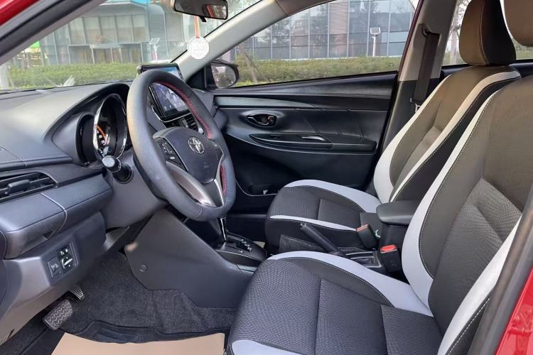 Used Toyota YARiS L Zhi Xuan 2022 X-Trail 1.5L CVT Leading PLUS Edition Interior 2