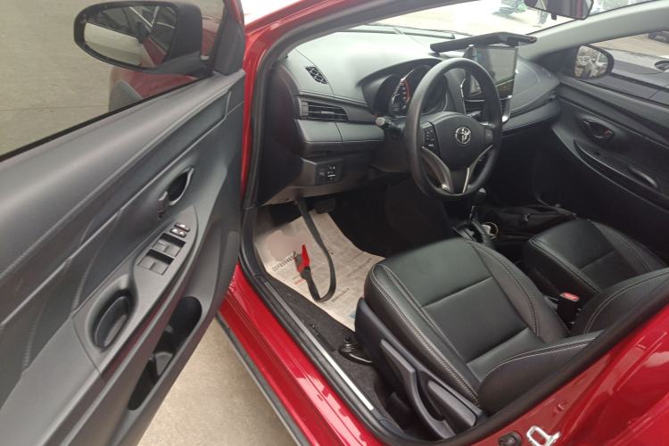 Used Toyota YARiS L Zhi Xuan 2022 X-Trail 1.5L CVT Leading PLUS Edition Interior 3