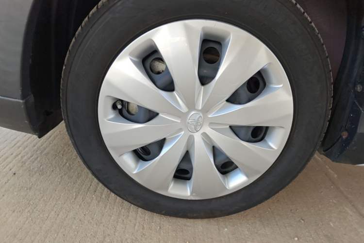 Used Toyota YARiS L Zhi Xuan 2022 X-Trail 1.5L CVT Leading PLUS Edition Left Front Wheel Hub