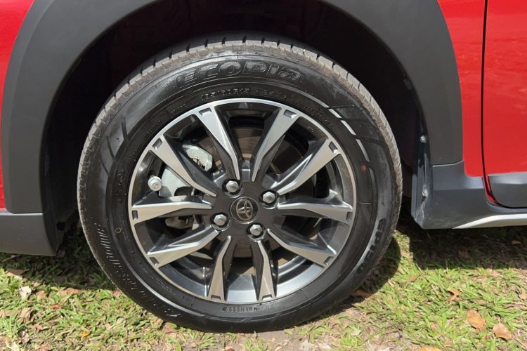 Used Toyota YARiS L Zhi Xuan 2022 X-Trail 1.5L CVT Luxury PLUS Edition Left Front Wheel Hub