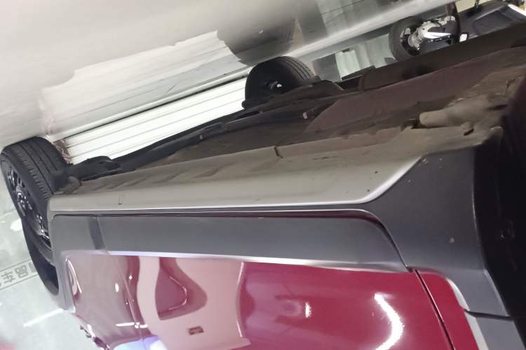 Used Toyota YARiS L Zhi Xuan 2022 X-Trail 1.5L CVT Leading PLUS Edition Left Side Sill