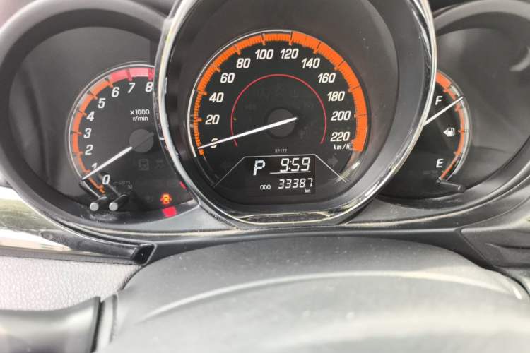 Used Toyota YARiS L Zhi Xuan 2022 X-Trail 1.5L CVT Luxury PLUS Edition Odometer Close Up
