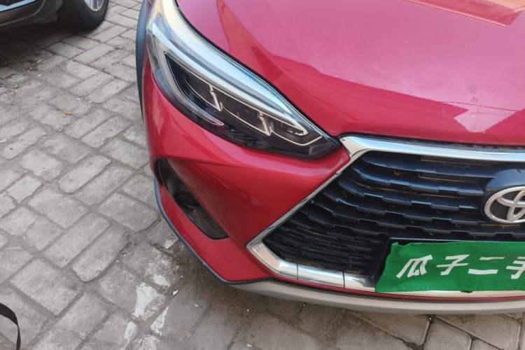 Used Toyota YARiS L Zhi Xuan 2022 X-Trail 1.5L CVT Leading PLUS Edition Right Front Headlight