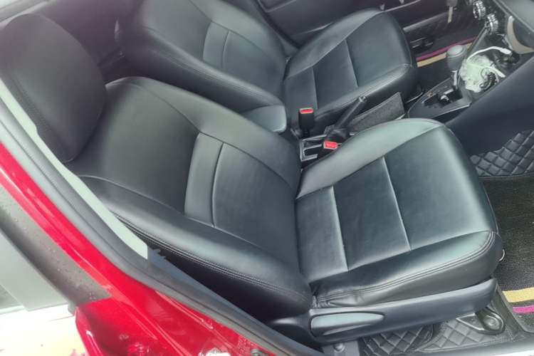 Used Toyota YARiS L Zhi Xuan 2022 X-Trail 1.5L CVT Leading PLUS Edition Right Front Seat