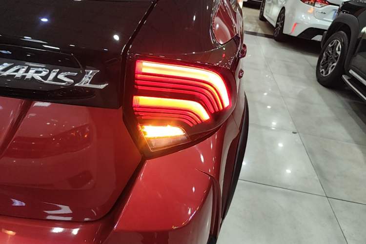 Used Toyota YARiS L Zhi Xuan 2022 X-Trail 1.5L CVT Leading PLUS Edition Right Rear Taillight