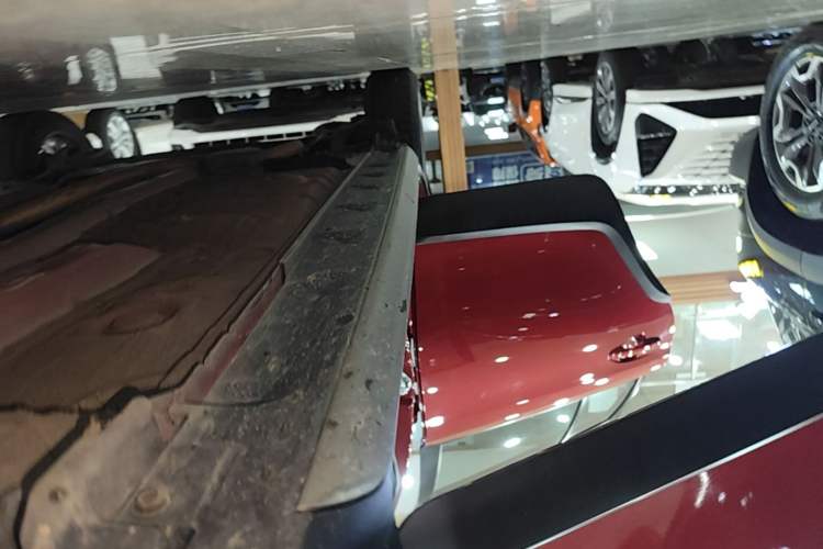 Used Toyota YARiS L Zhi Xuan 2022 X-Trail 1.5L CVT Leading PLUS Edition Right Side Sill