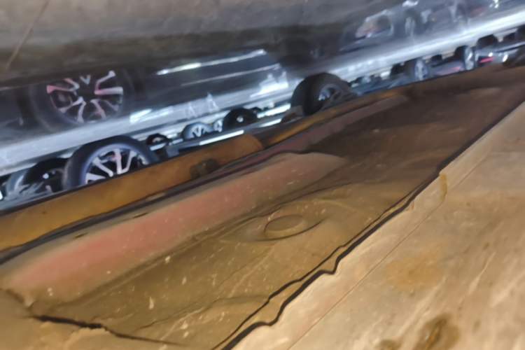 Used Toyota YARiS L Zhi Xuan 2022 X-Trail 1.5L CVT Luxury PLUS Edition Right Side Sill