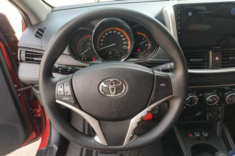 Used Toyota YARiS L Zhi Xuan 2022 X-Trail 1.5L CVT Leading PLUS Edition Steering Wheel