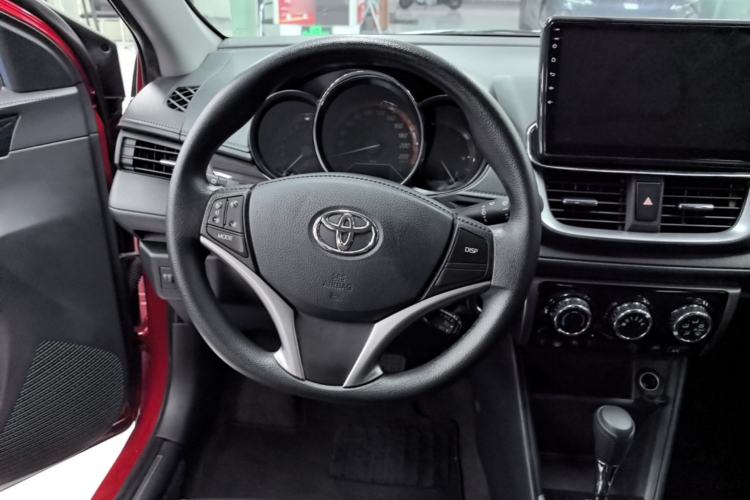 Used Toyota YARiS L Zhi Xuan 2022 X-Trail 1.5L CVT Luxury PLUS Edition Steering Wheel