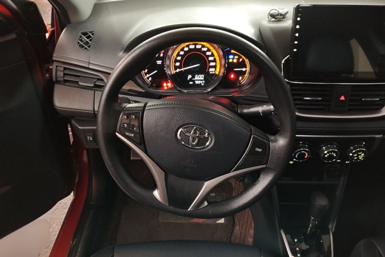 Used Toyota YARiS L Zhi Xuan 2022 X-Trail 1.5L CVT Luxury PLUS Edition Steering Wheel