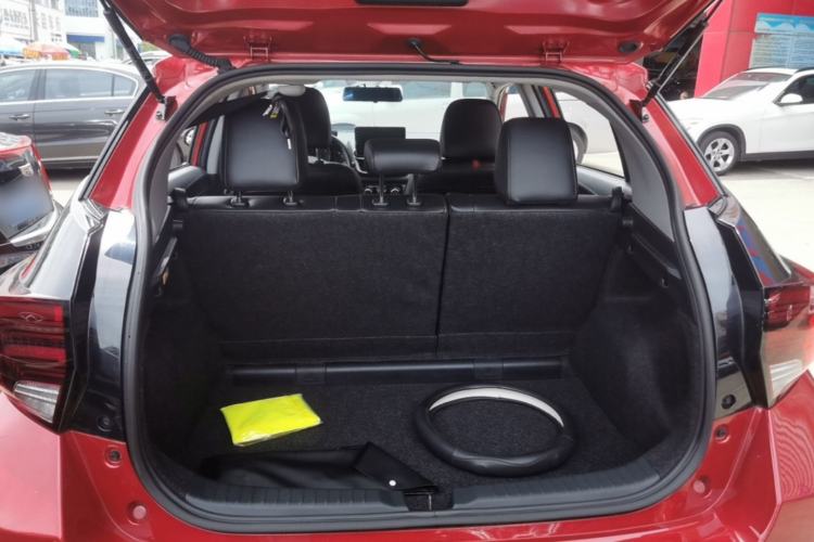 Used Toyota YARiS L Zhi Xuan 2022 X-Trail 1.5L CVT Luxury PLUS Edition Trunk