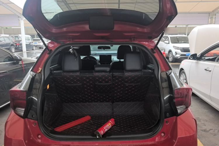 Used Toyota YARiS L Zhi Xuan 2022 X-Trail 1.5L CVT Luxury PLUS Edition Trunk