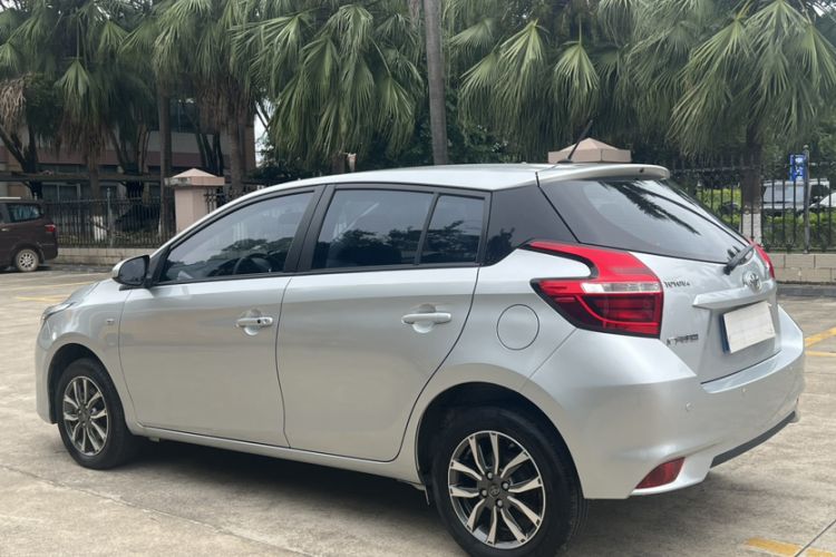 Used Toyota YARiS L Zhi Xuan 2022 1.5L CVT Luxury PLUS Edition Exterior 2