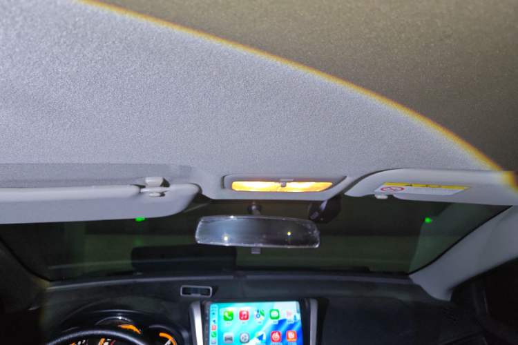 Used Toyota YARiS L Zhi Xuan 2022 X-Trail 1.5L CVT Luxury PLUS Edition Headliner