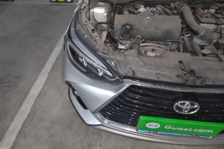 Used Toyota YARiS L Zhi Xuan 2022 X-Trail 1.5L CVT Luxury PLUS Edition Right Front Headlight