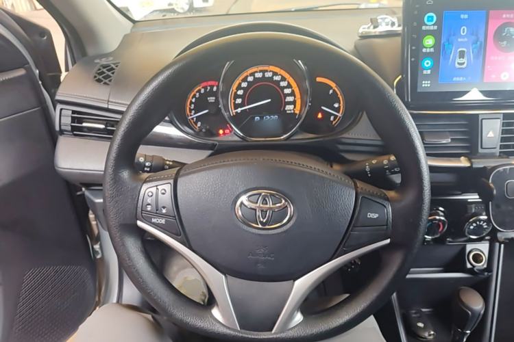 Used Toyota YARiS L Zhi Xuan 2022 X-Trail 1.5L CVT Luxury PLUS Edition Steering Wheel