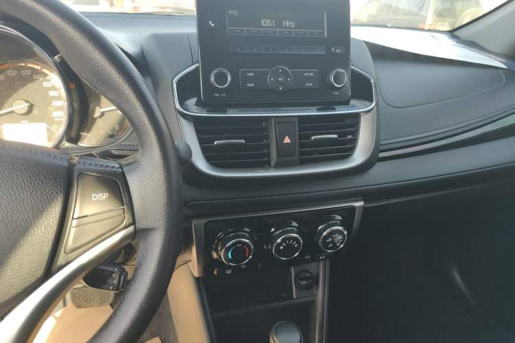 Used Toyota YARiS L Zhi Xuan 2022 X-Trail 1.5L CVT Luxury PLUS Edition Audio And AC Panel