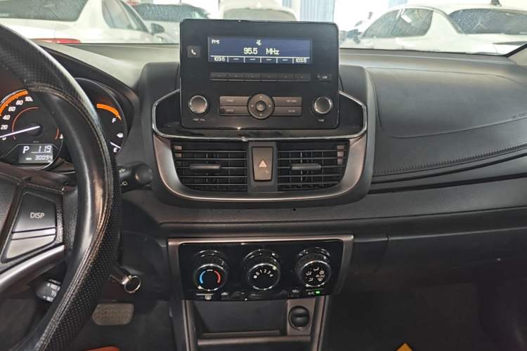 Used Toyota YARiS L Zhi Xuan 2022 X-Trail 1.5L CVT Leading PLUS Edition Audio And AC Panel