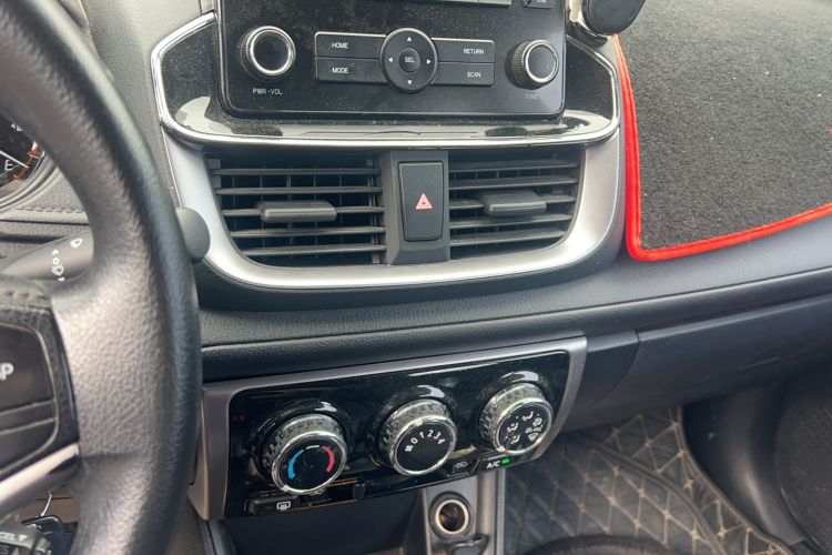 Used Toyota YARiS L Zhi Xuan 2022 X-Trail 1.5L CVT Leading PLUS Edition Audio And AC Panel