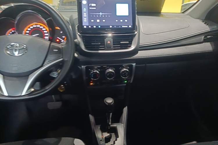 Used Toyota YARiS L Zhi Xuan 2022 X-Trail 1.5L CVT Leading PLUS Edition Audio And AC Panel