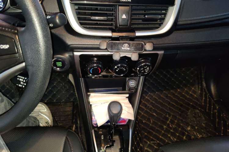 Used Toyota YARiS L Zhi Xuan 2022 X-Trail 1.5L CVT Luxury PLUS Edition Audio And AC Panel